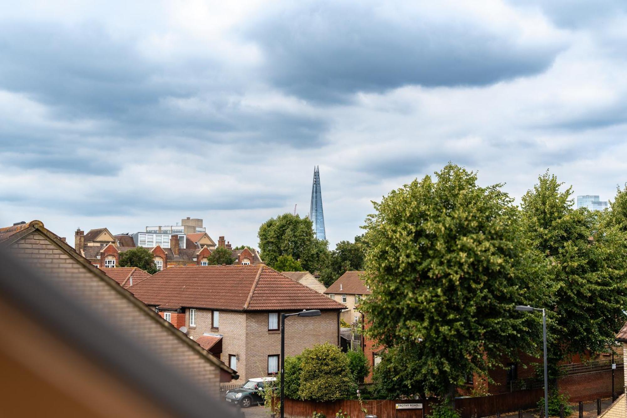 Shard View 3 Bed Entire Home Londres Exterior foto