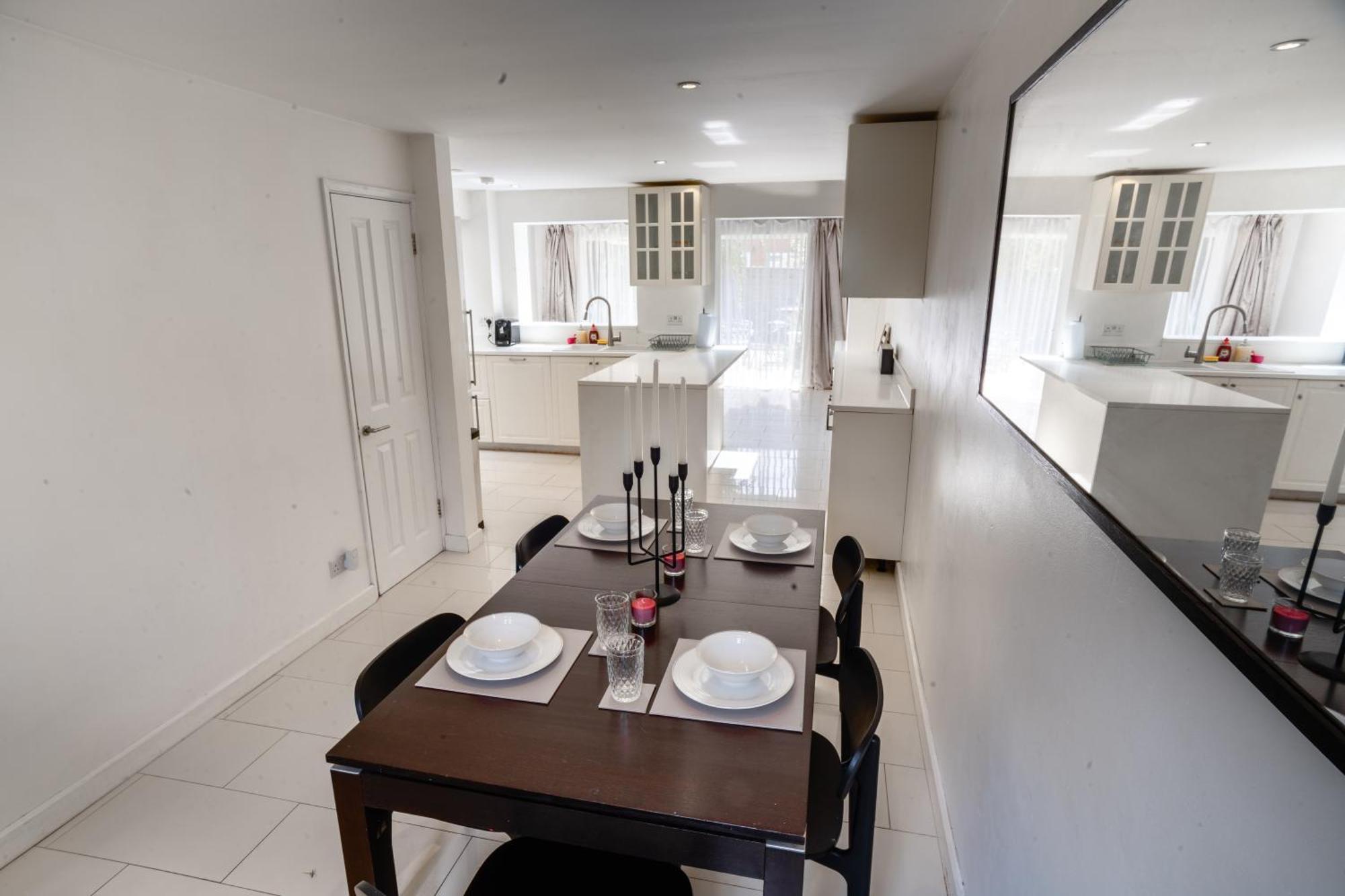 Shard View 3 Bed Entire Home Londres Exterior foto